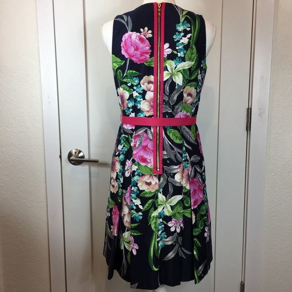 Eliza J | Navy Floral Pleated Fit Flare Dress 6P - Picture 2 of 8